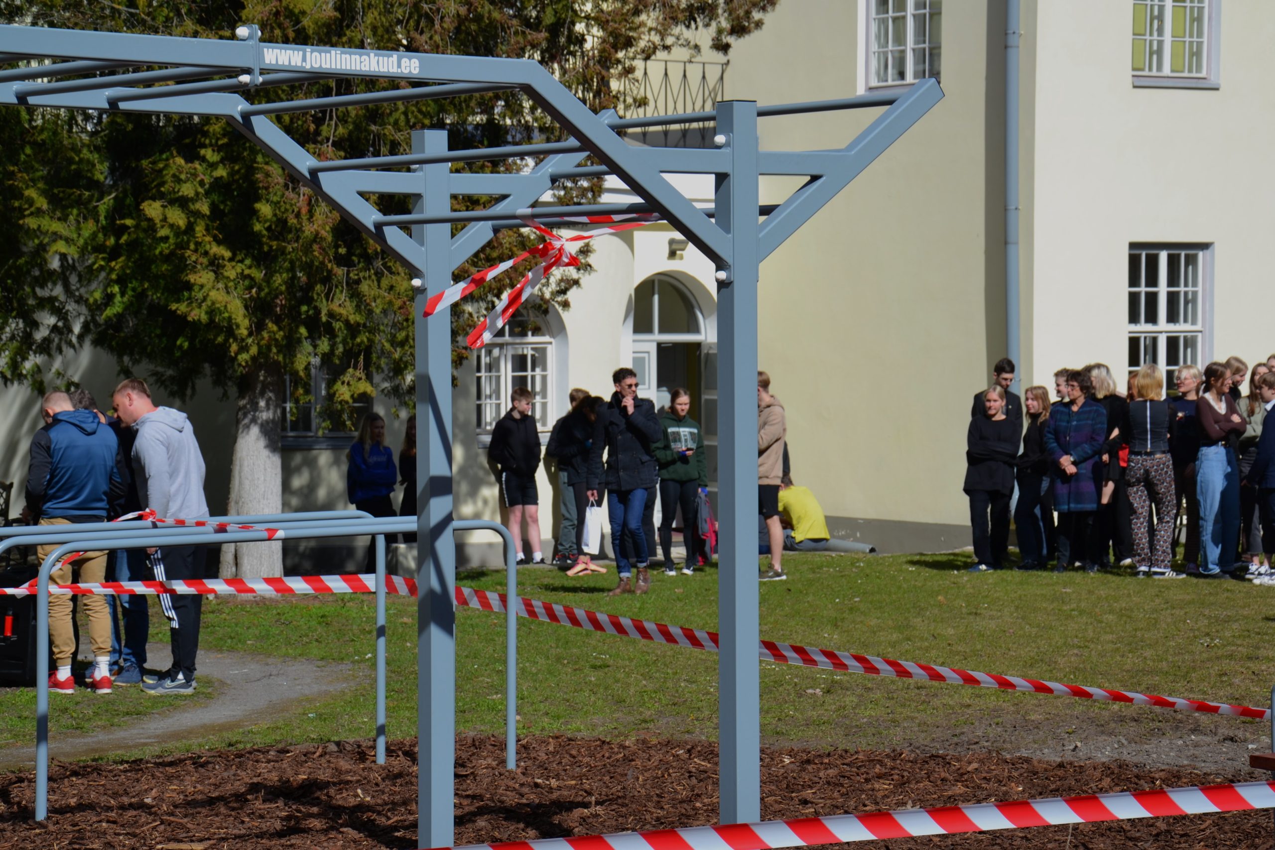 Read more about the article GAG võimlamaja aias avati imeline jõulinnak!
